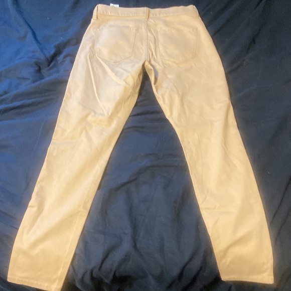 Banana Republic  Skinny-fit, petite Jeans - Picture 5 of 6